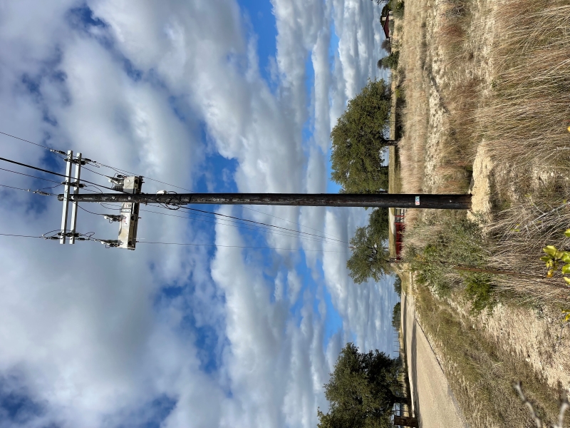An IntelliRupter fault interrupter installed on BEC’s system.