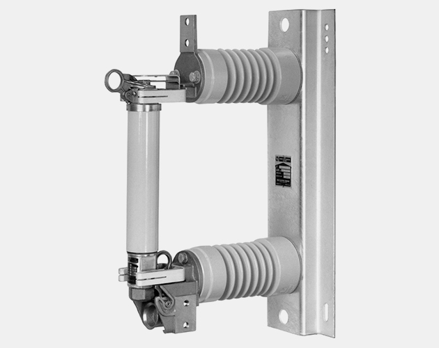 S M Power Fuse SM Power Fuses, outdoor distribution, 4.16 kV through 34.5 kV, SM Refill Units, protecting transformers, capacitor banks, cables, outdoor distribution substations